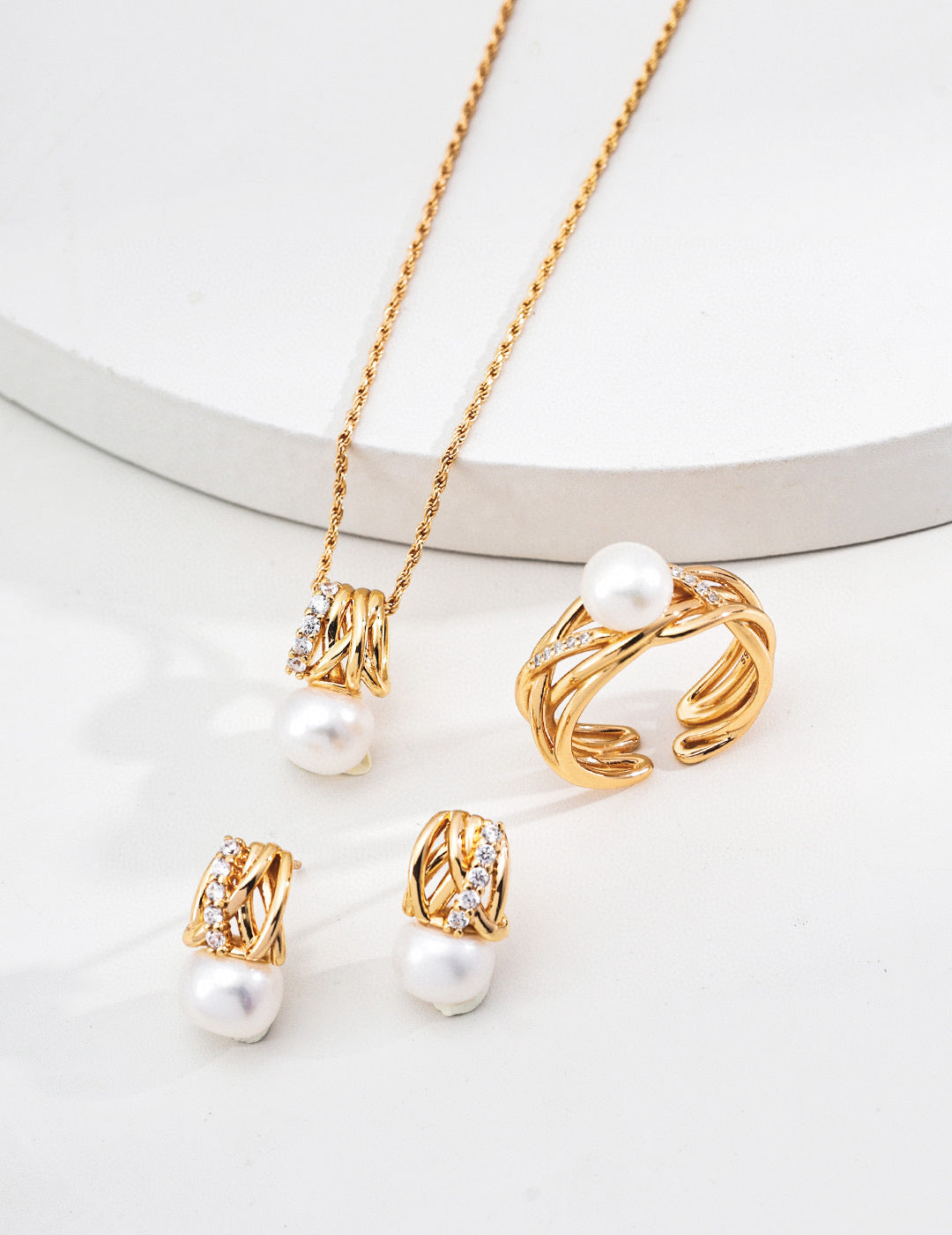 S925 Sterling Silver Natural Pearl & Zircon Necklace – Starlit Elegance