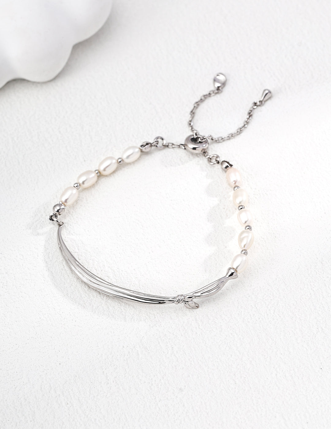 S925 Sterling Silver Natural Pearl Bracelet – Elegant Scarf-Inspired Design