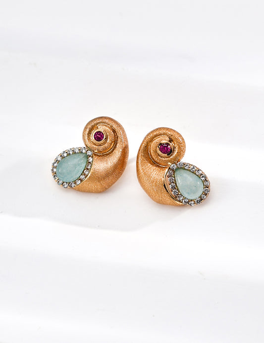 S925 silver crystal earrings, cubic zirconia blue earrings, sea snail design jewelry, vintage sparkle earrings, elegant gemstone earrings, blue crystal sea snail earrings