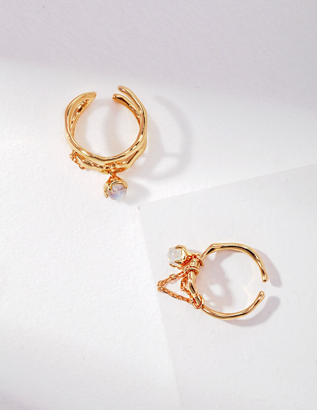 S925 Silver Gray Moonstone Ring – Adjustable Chain Design