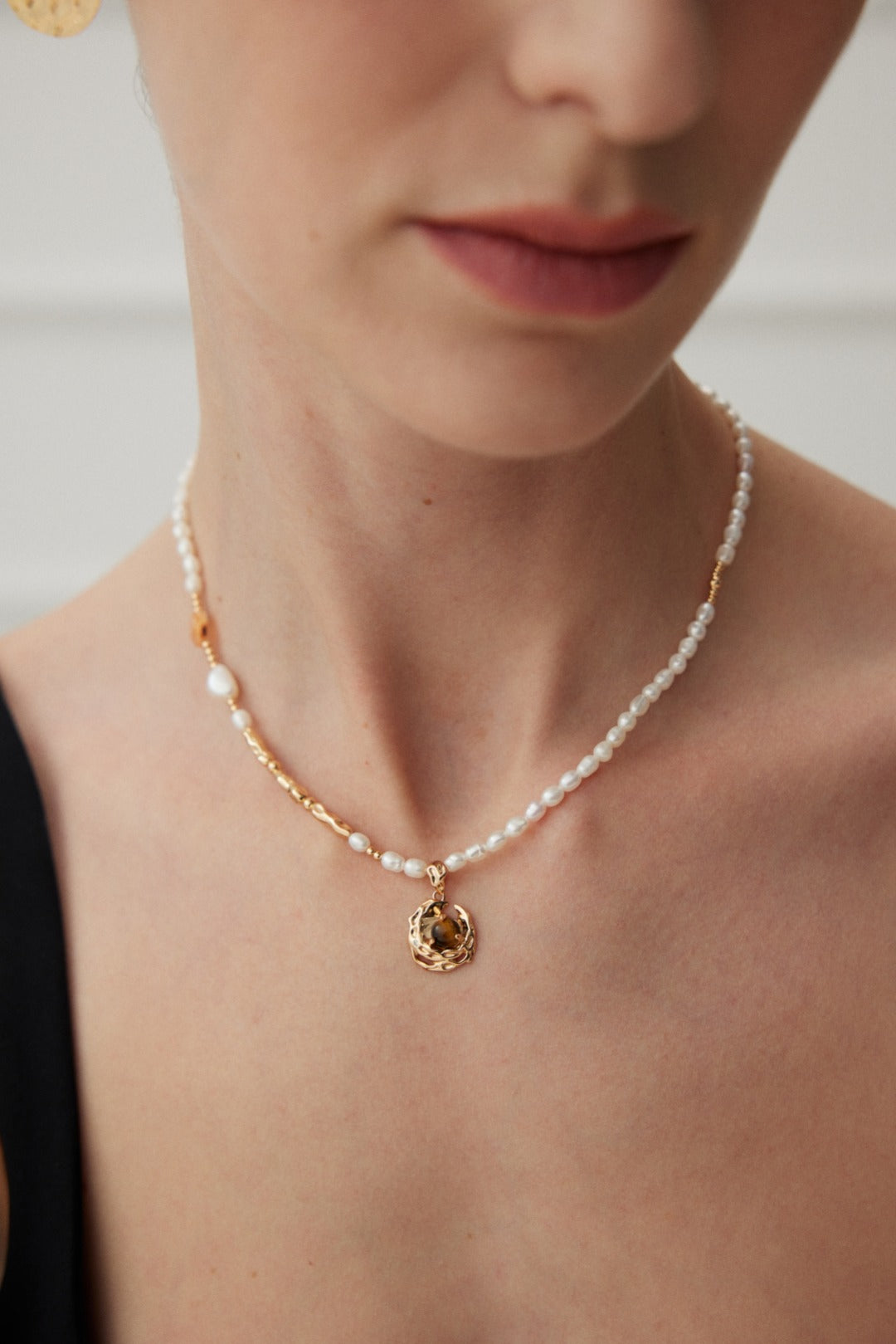S925 Silver Pearl & Tiger Eye Necklace – Adjustable Vintage Gold Finish