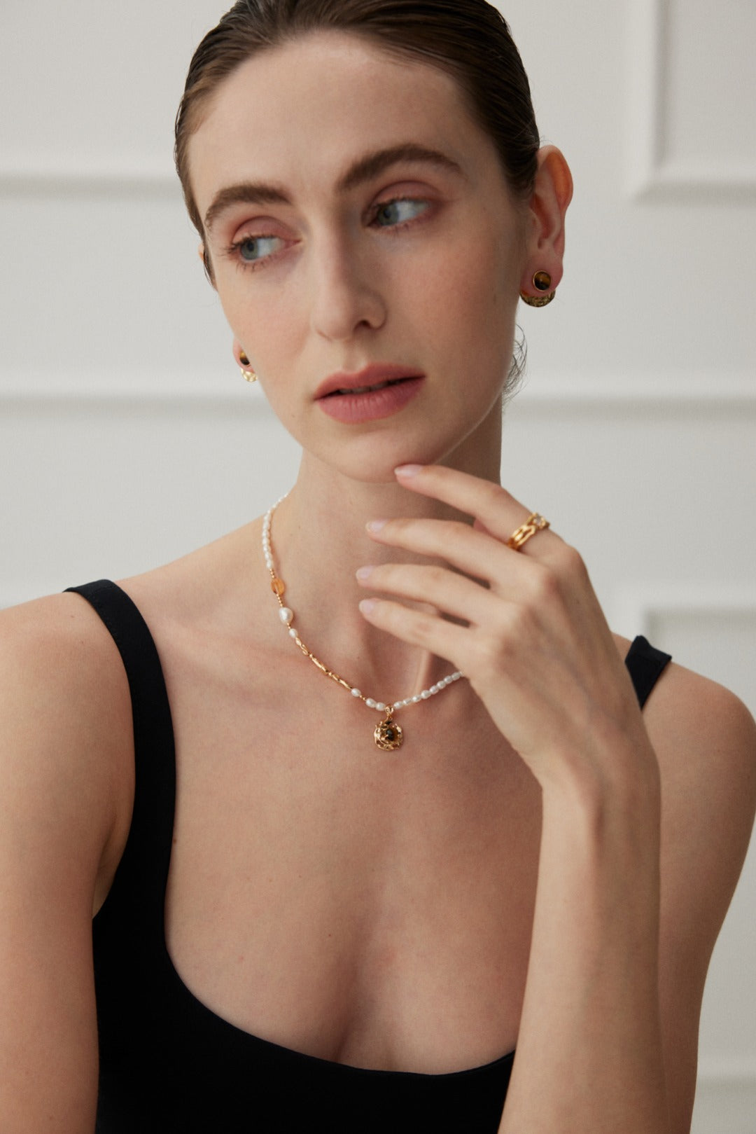 S925 Silver Pearl & Tiger Eye Necklace – Adjustable Vintage Gold Finish