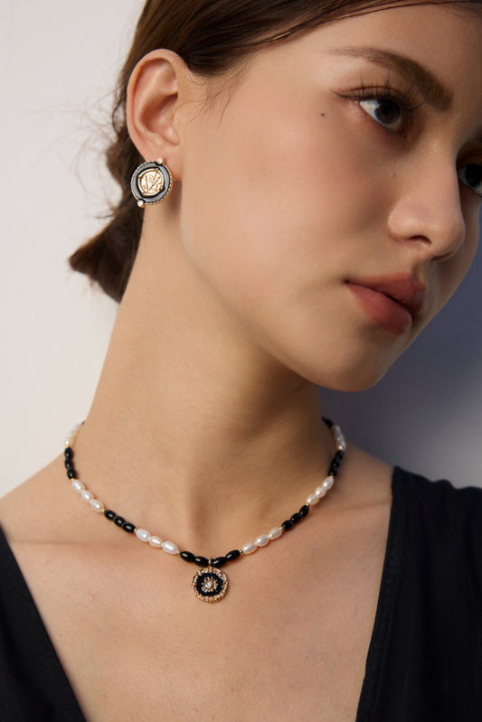 Black Onyx Enamel Pendant Necklace, S925 pearl enamel necklace, black onyx pendant, elegant gemstone necklace, black onyx pearl necklace, enamel pendant necklace, S925 silver gemstone necklace, elegant contemporary jewelry, natural pearl jewelry, black onyx jewelry