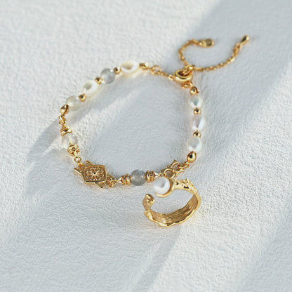 Natural Pearl & Grey Moonstone Bracelet