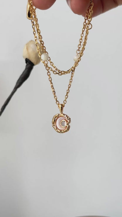 Mother of Pearl Shell Pendant Necklace With Zircon Accent