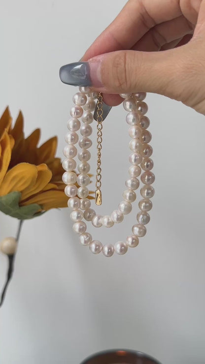Minimalist Classic Pearl Necklace | Timeless Elegance