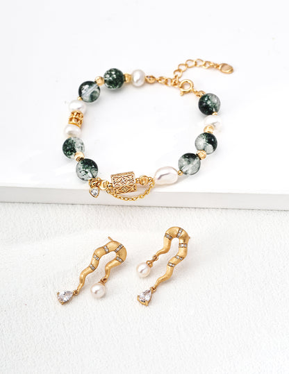 green crystal pearl bracelet, S925 silver crystal bracelet, natural pearl jewelry, oriental inspired bracelet, artisan silver bracelet, green gemstone bracelet, elegant pearl crystal bracelet