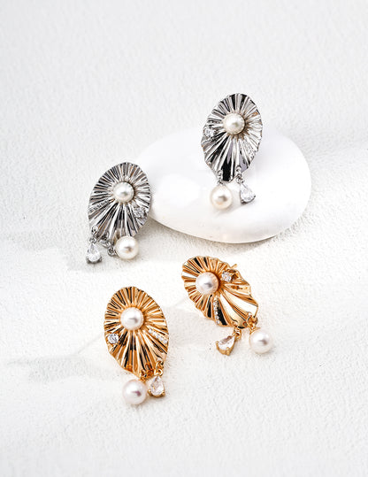 S925 Sterling Silver Natural Pearl Earrings With Firework Design