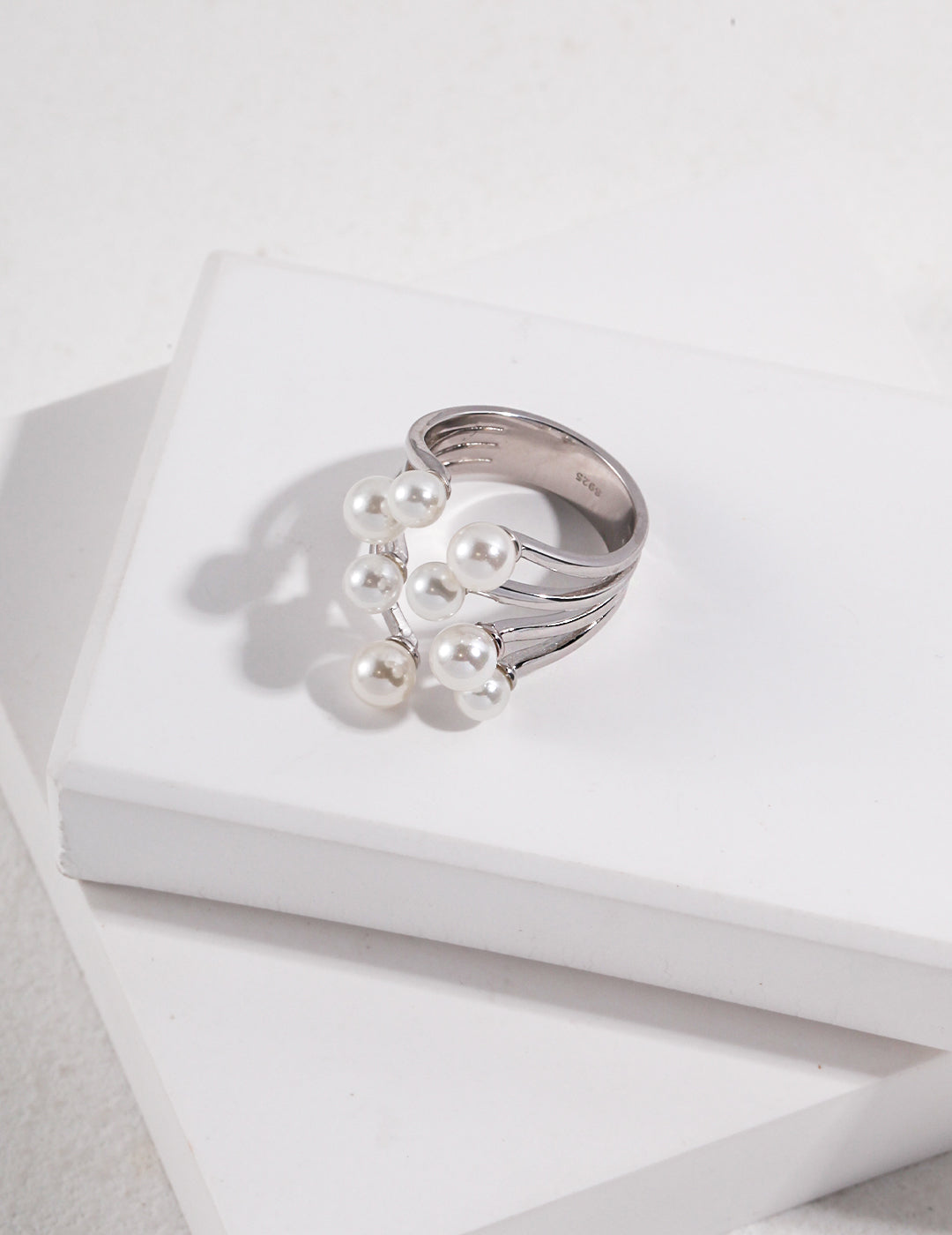 S925 Sterling Silver Pearl Ring – Blooming Flower Design – J0094