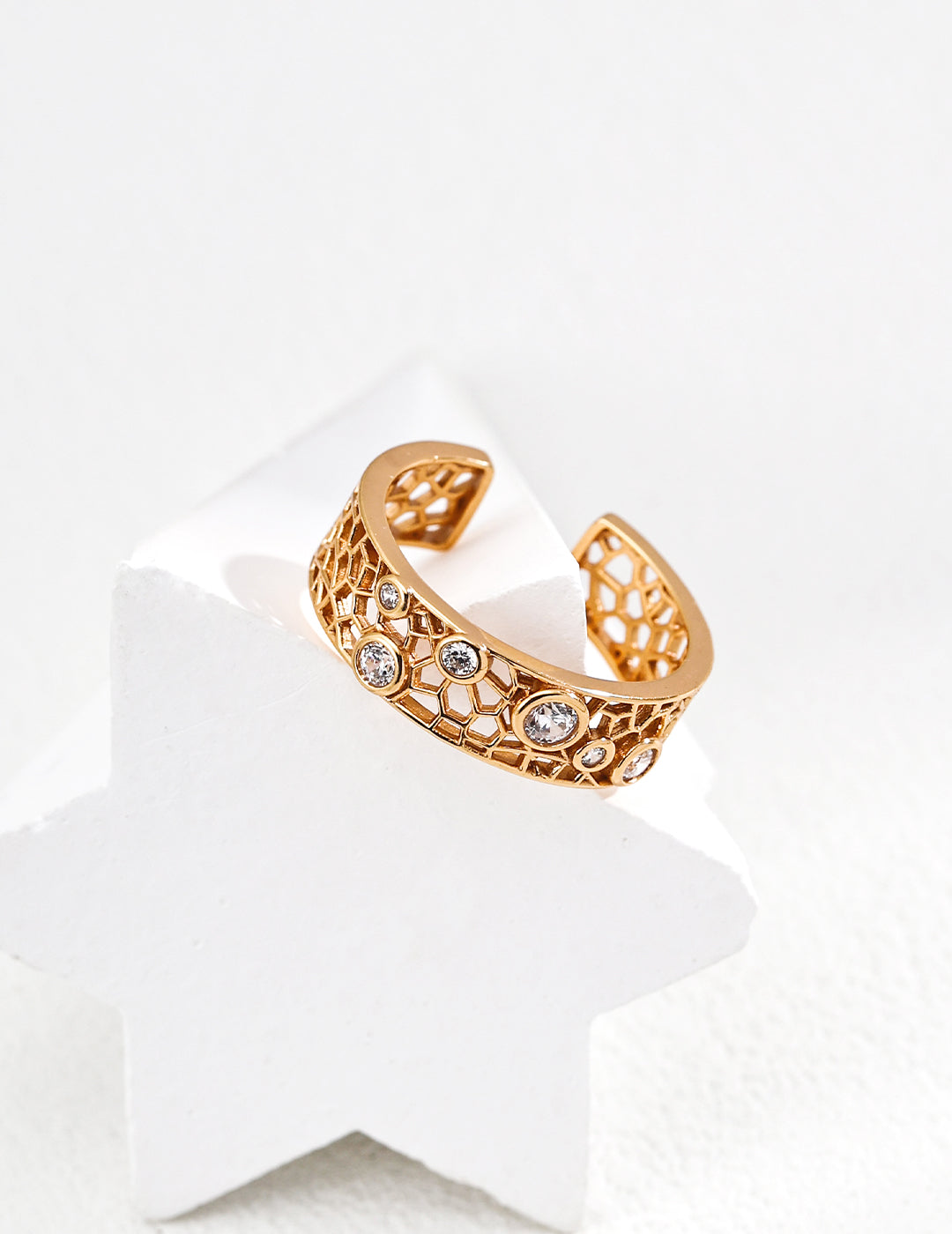 S925 Sterling Silver Zircon Ring – Vintage Laurel Wreath Design
