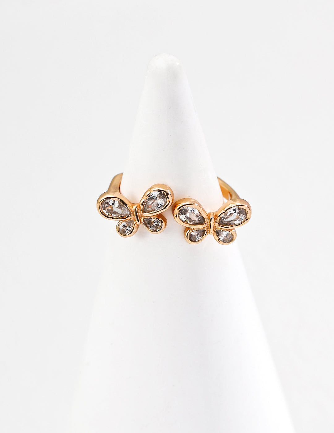 butterfly cubic zirconia ring, S925 silver butterfly ring, cubic zirconia gemstone ring, artistic design ring, modern elegant jewelry, sterling silver fashion ring, S925 silver butterfly ring with cubic zirconia