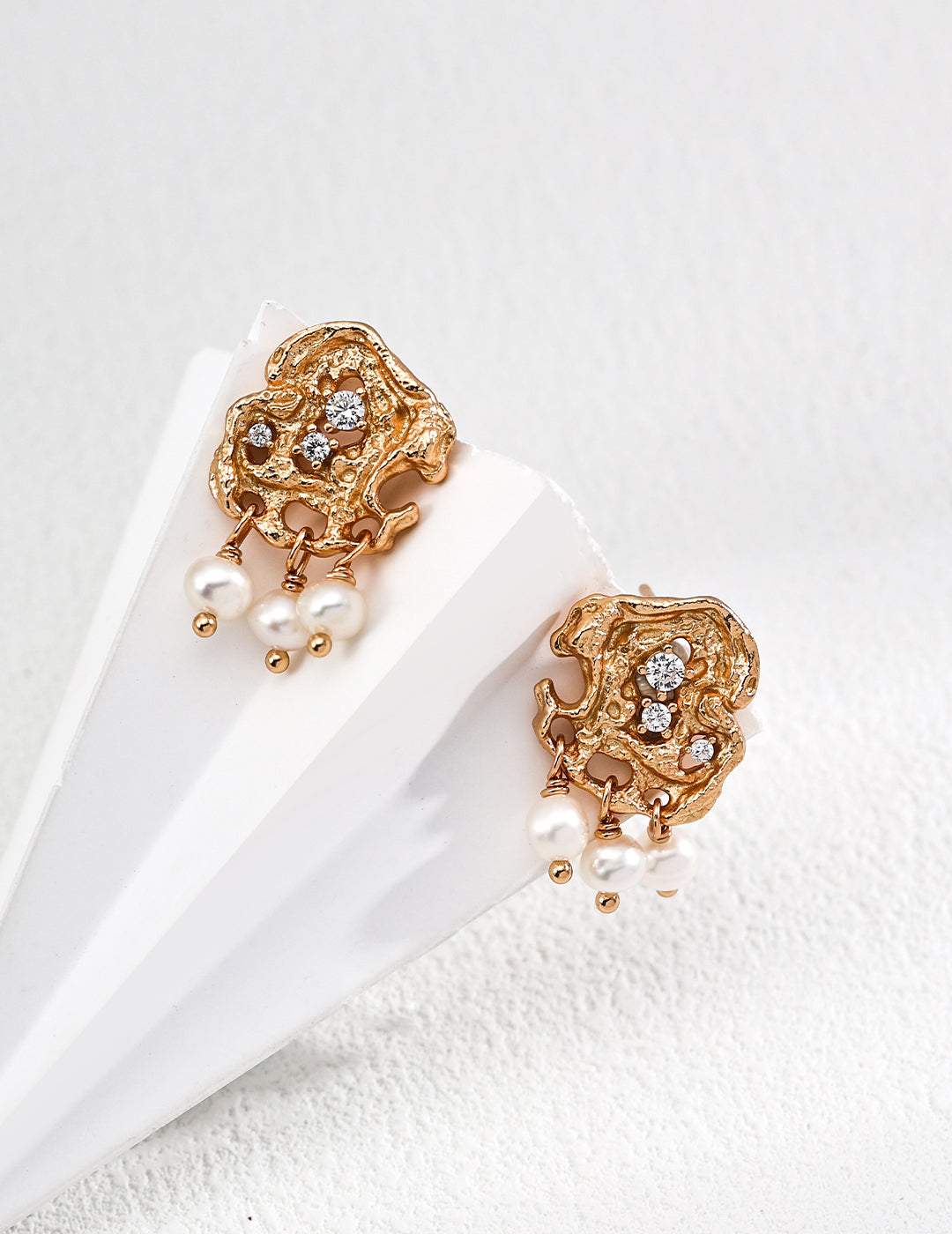 S925 silver pearl earrings, S925 silver pearl earrings, vintage retro gold jewelry, elegant pearl earrings, vintage pearl cubic zirconia earrings, Pearl & Cubic Zirconia Earrings