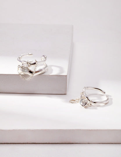 gray moonstone ring, S925 silver moonstone ring, adjustable gemstone ring, elegant moonstone jewelry, artisan silver ring, minimalist moonstone ring