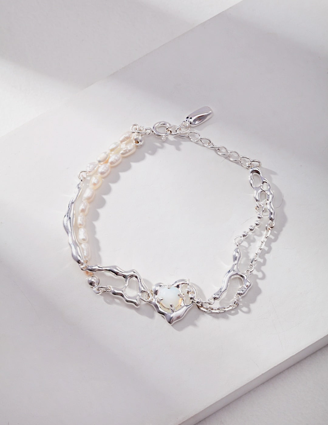 S925 Silver Opal & Pearl Bracelet – Fluid Design with Heart Charm