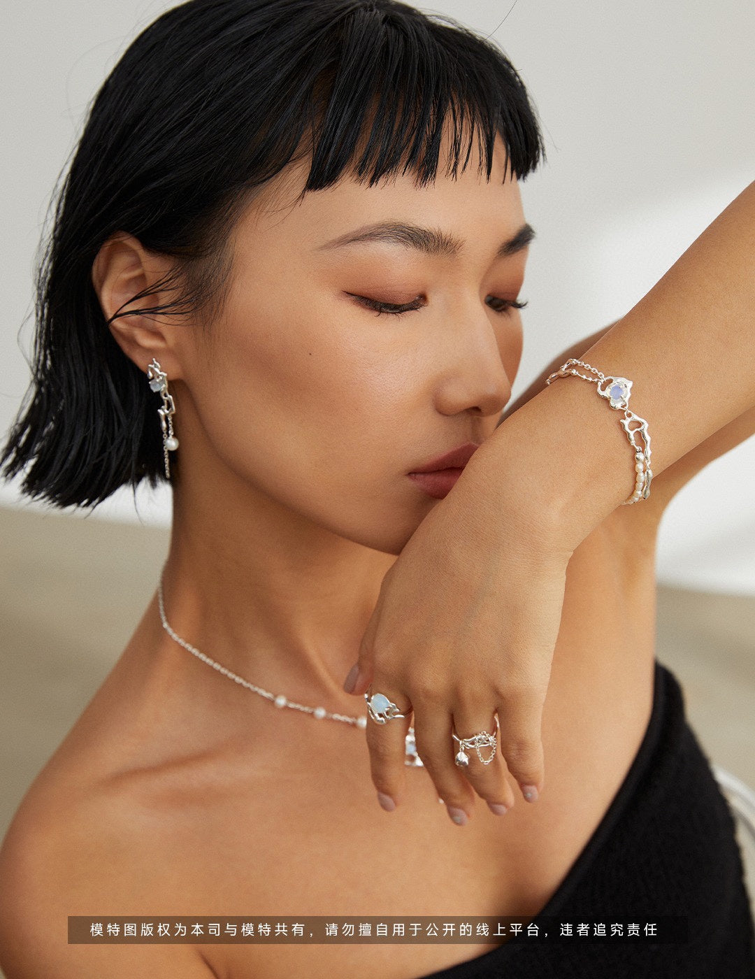 S925 Silver Opal & Pearl Bracelet – Fluid Design with Heart Charm