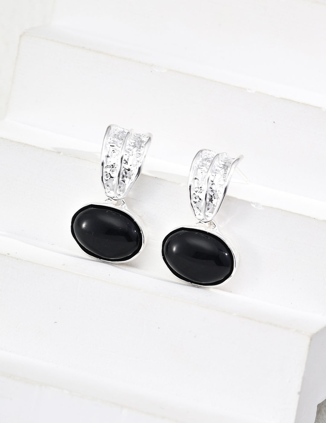 Tiger’s Eye & Black Onyx Earrings, Tiger's Eye & Black Onyx Earrings, S925 tiger's eye earrings, black onyx gemstone earrings, vintage textured earrings, sterling silver gemstone jewelry, bold gemstone earrings, elegant everyday earrings
