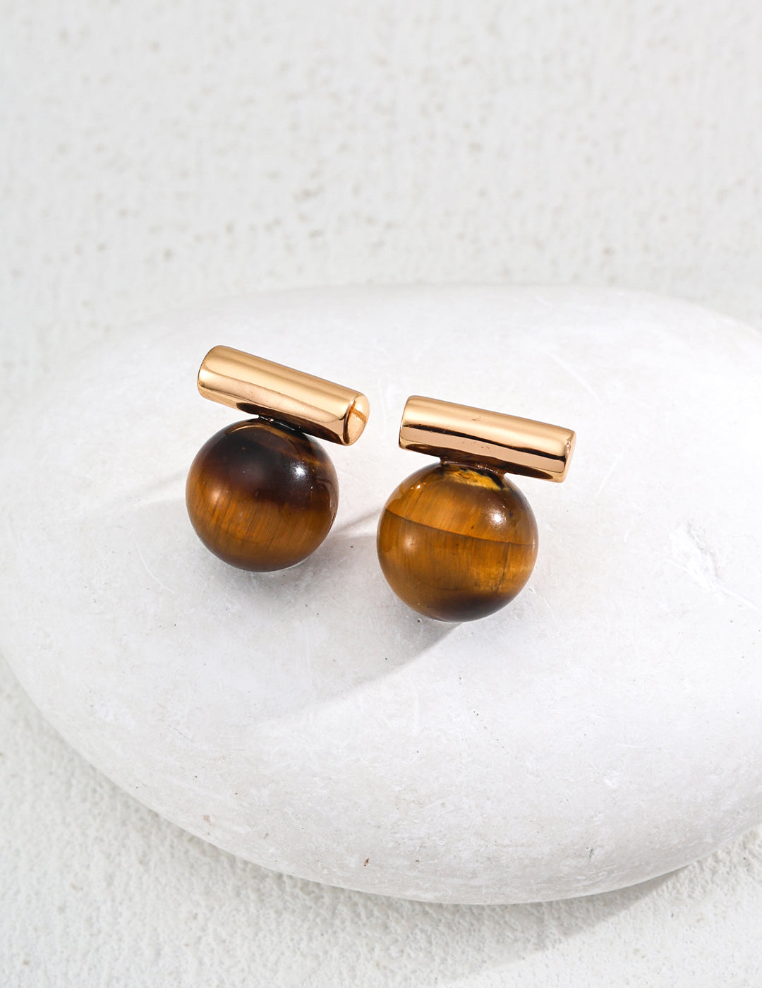 Tiger’s Eye & Black Onyx minimalist Earrings, S925 tiger’s eye earrings, black onyx minimalist earrings, sterling silver gemstone earrings, vintage inspired jewelry, bold gemstone earrings