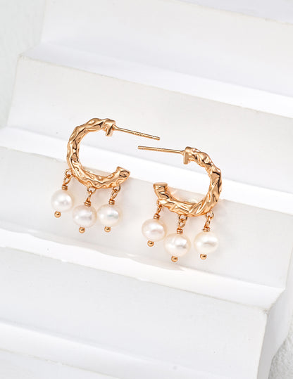 Natural Pearl C-Shaped Earrings, pearl C-shaped earrings, S925 silver pearl earrings, minimalist pearl jewelry, daily wear earrings, elegant pearl earrings