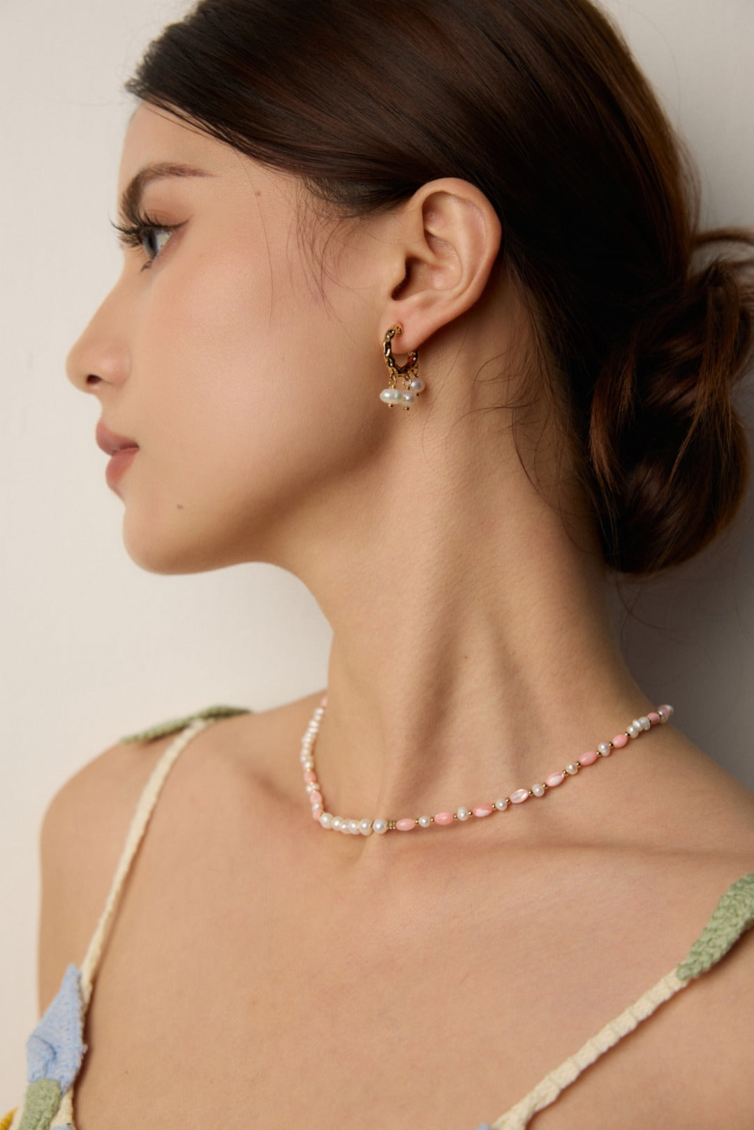 Natural Pearl C-Shaped Earrings, pearl C-shaped earrings, S925 silver pearl earrings, minimalist pearl jewelry, daily wear earrings, elegant pearl earrings