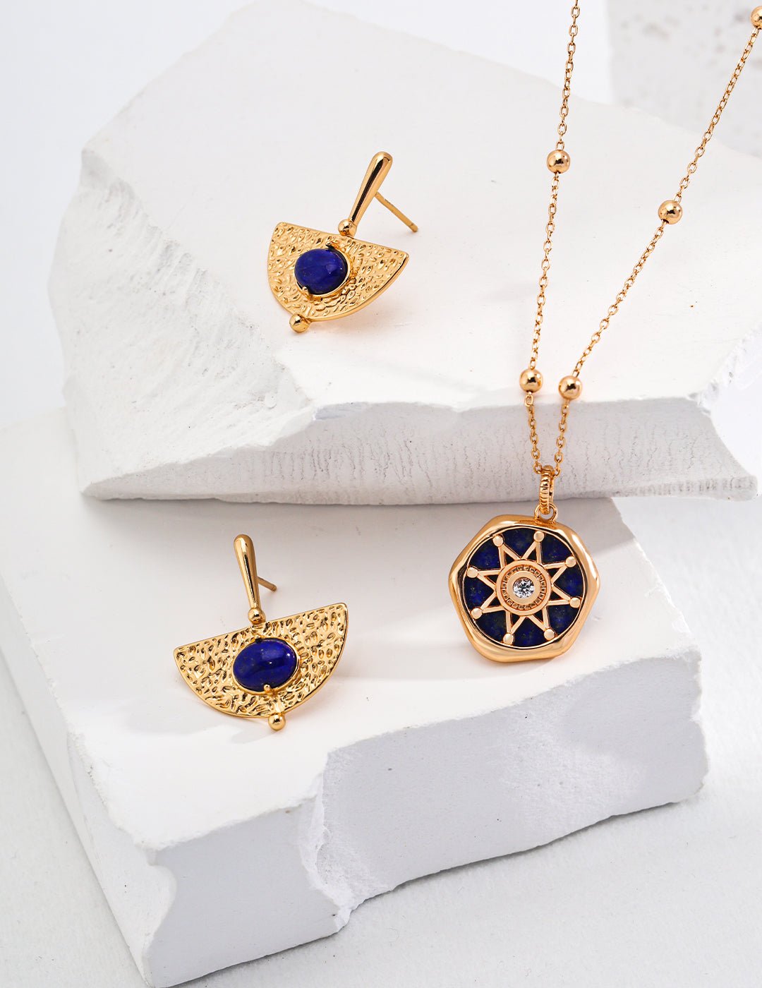 Lapis Lazuli Zodiac Necklace, lapis lazuli necklace, zodiac astrolabe necklace, celestial jewelry, S925 sterling silver necklace, vintage gold zodiac necklace