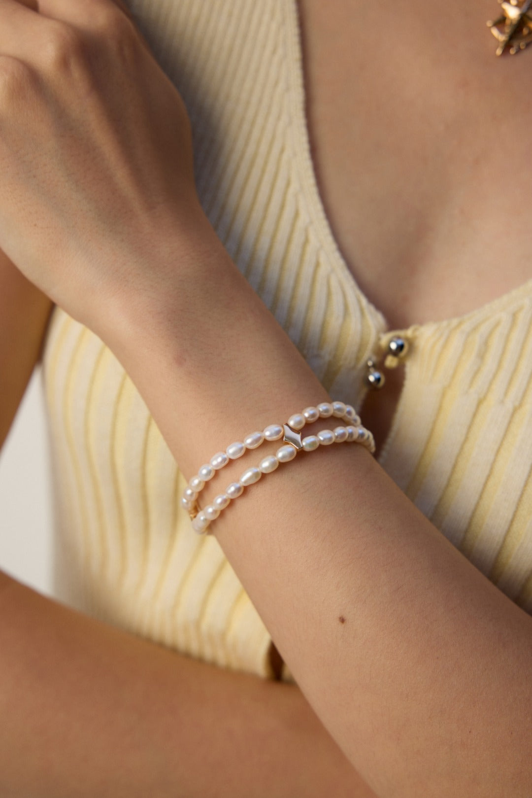 double layer pearl bracelet, double layer pearl bracelet,S925 pearl bracelet, natural pearl jewelry, French inspired bracelet, vintage pearl jewelry, sterling silver pearl bracelet, elegant layered bracelet