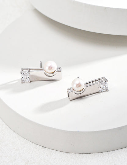 natural pearl & zircon earrings, minimalist pearl zircon earrings, S925 silver pearl earrings, natural pearl zircon jewelry, elegant minimalist earrings, hypoallergenic gemstone earrings, everyday elegant earrings