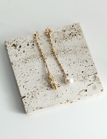 baroque pearl earrings, S925 silver pearl earrings, baroque pearl jewelry, flowing elegance earrings, asymmetric AB design earrings, artisan silver earrings