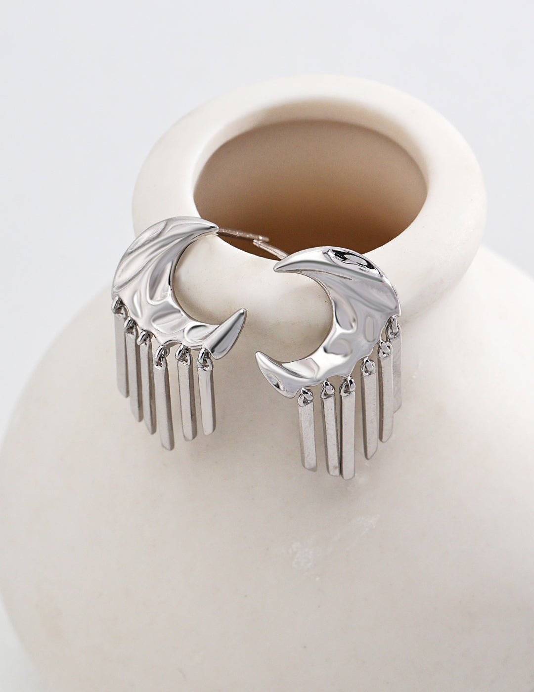 french tassel earrings, S925 silver tassel earrings, vintage minimalist earrings, sterling silver jewelry, elegant tassel earrings, artistic French earrings