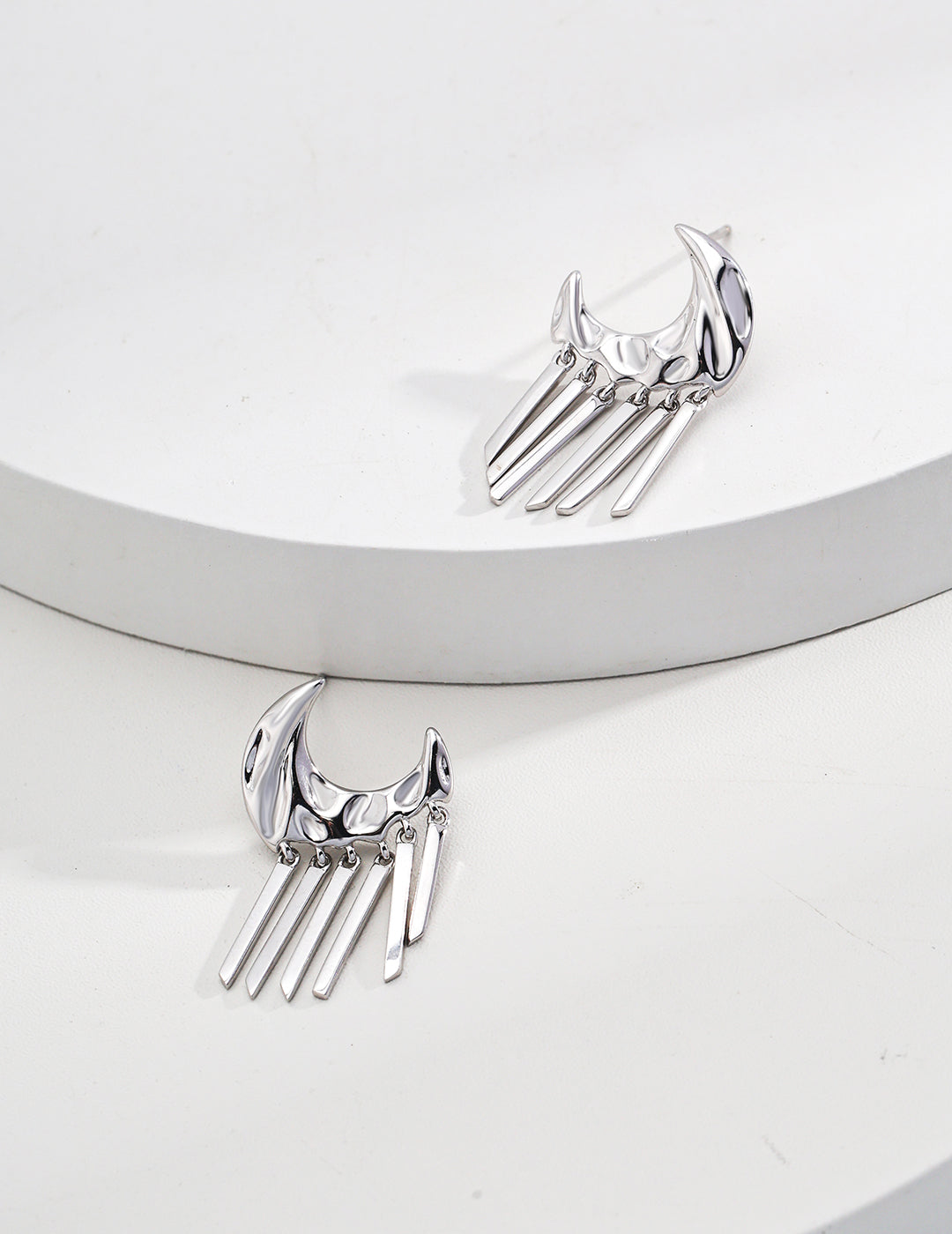 french tassel earrings, S925 silver tassel earrings, vintage minimalist earrings, sterling silver jewelry, elegant tassel earrings, artistic French earrings