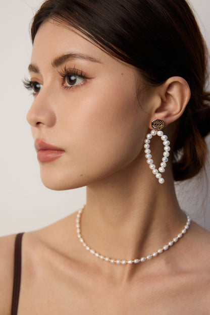 S925 Silver Vintage Gold Pearl Earrings, French style pearl earrings, vintage gold pearl earrings, sterling silver pearl earrings, French elegant jewelry, pearl earrings for women