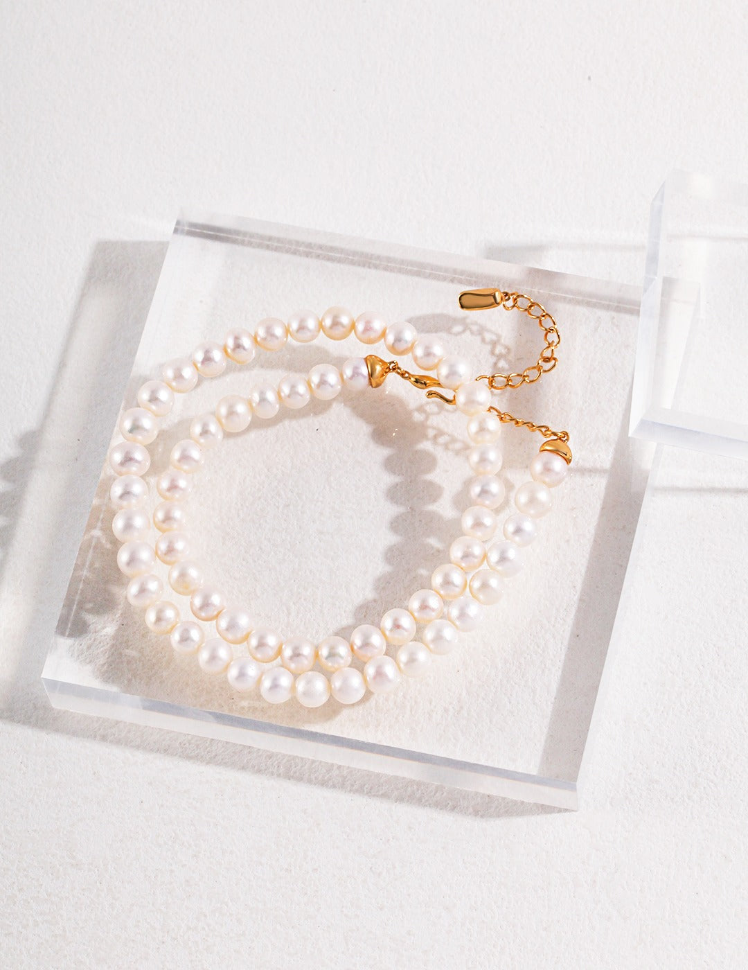 Minimalist Classic Pearl Necklace, S925 silver pearl necklace, minimalist pearl necklace, classic pearl necklace for women, everyday pearl jewelry, timeless pearl necklace