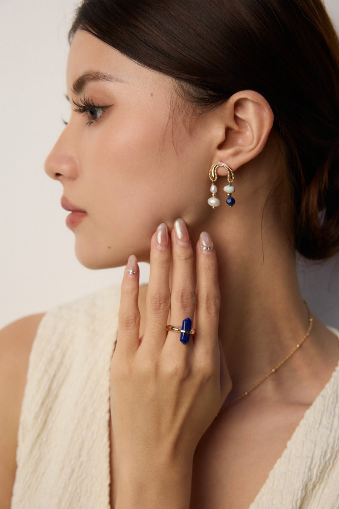 Vintage Lapis Lazuli Earrings, S925 silver lapis lazuli earrings, natural pearl gemstone earrings, elegant gemstone jewelry, lapis lazuli pearl earrings, S925 silver gemstone earrings, natural pearl jewelry, gemstone earrings, elegant jewelry for women, artisan silver earrings, blue gemstone earrings