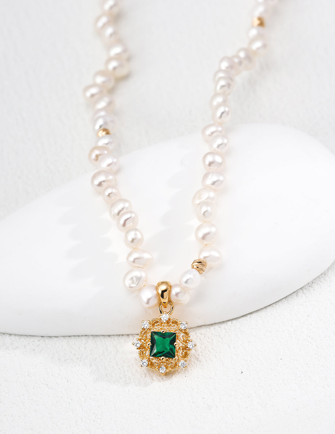 Green Zircon & Natural Pearl Necklace, green zircon necklace, natural pearl necklace, S925 silver pearl jewelry, elegant gemstone necklace, French style jewelry, pearl pendant necklace