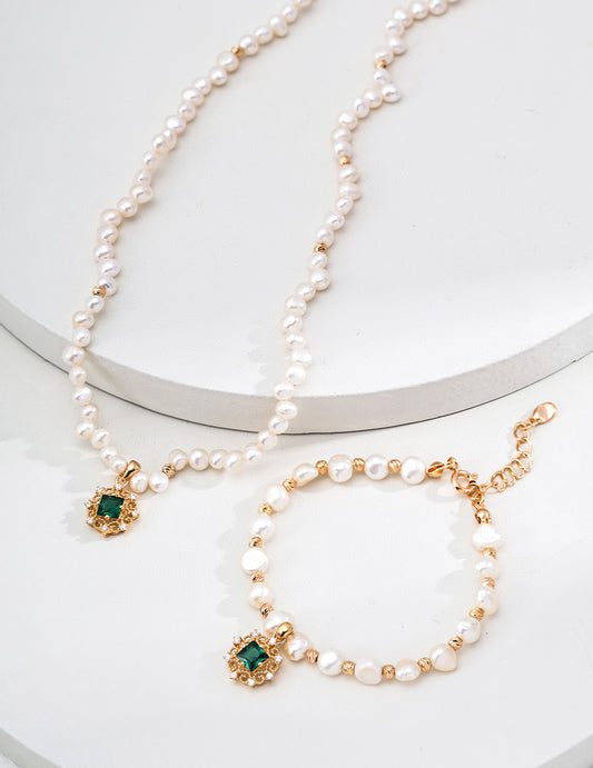 S925 Silver Green Zircon & Natural Pearl Necklace – French Palace Elegance