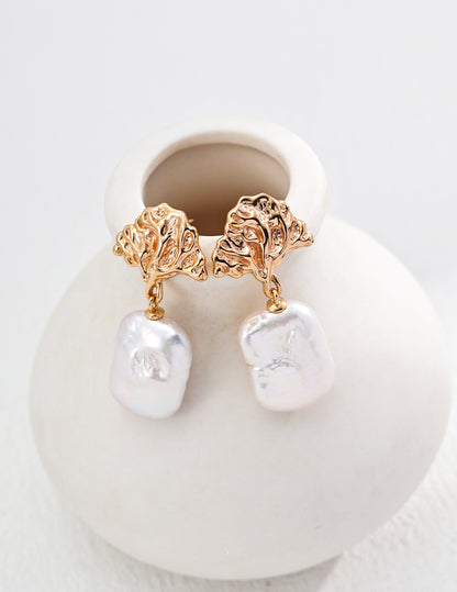 vintage baroque pearl earrings, baroque pearl earrings, leaf shape earrings, vintage pearl earrings, S925 silver pearl jewelry, natural baroque pearl, artistic pearl earrings