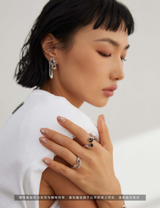 Black Dual Agate Open Ring, dual agate ring, black gemstone open ring, adjustable agate ring, minimalist black ring, natural agate jewelry, black stone statement ring