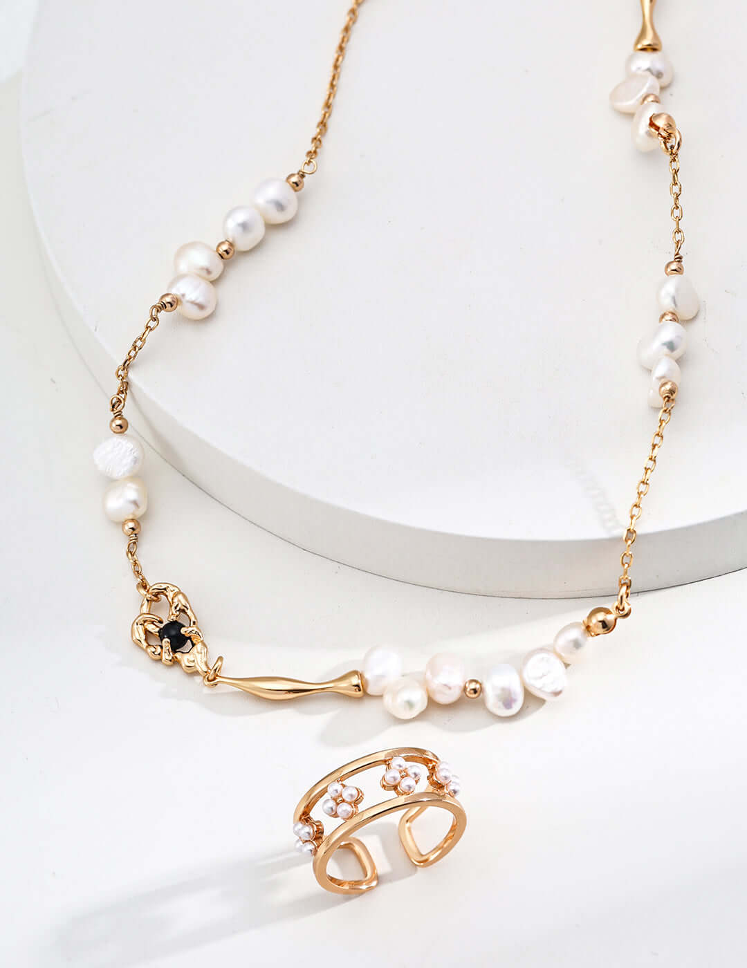 baroque pearl black onyx necklace, French style pearl necklace, black onyx pearl jewelry, baroque pearl pendant,  S925 silver necklace, vintage French necklace, pearl gemstone necklace