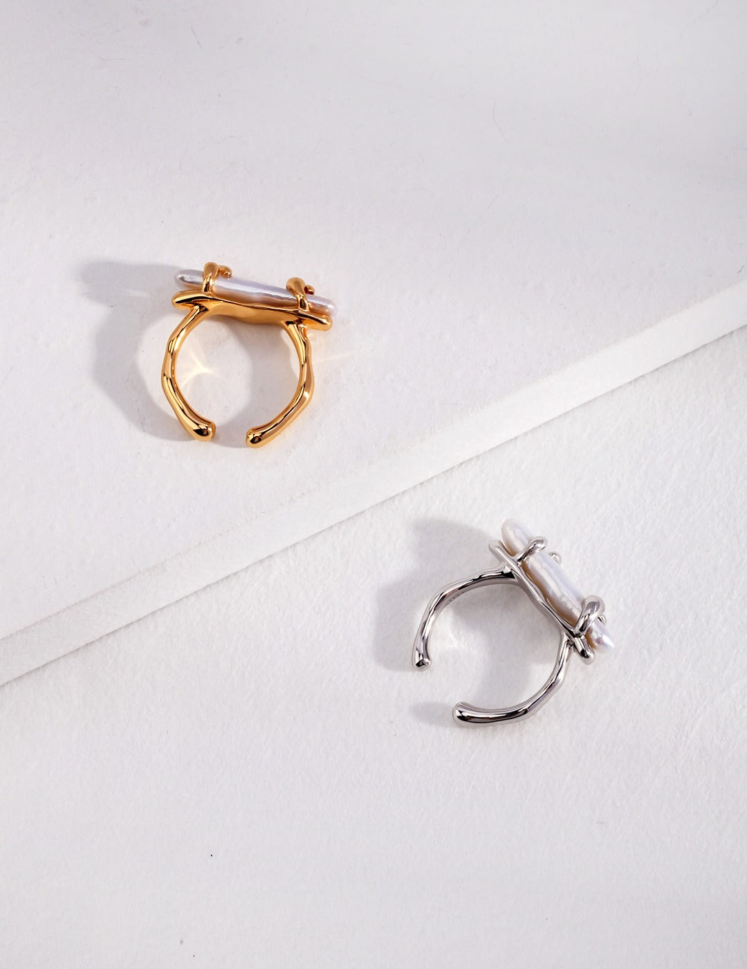 Baroque Natural Pearl Ring – Organic Fluid Design