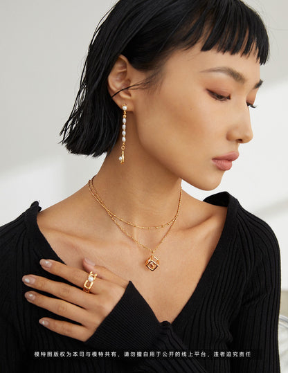Pearl Square Pendant Necklace