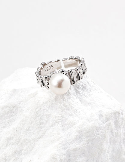 Minimalist Natural Pearl Ring