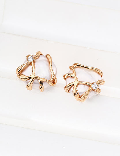 Natural Baroque Pearl Earrings | Flowing Water Design