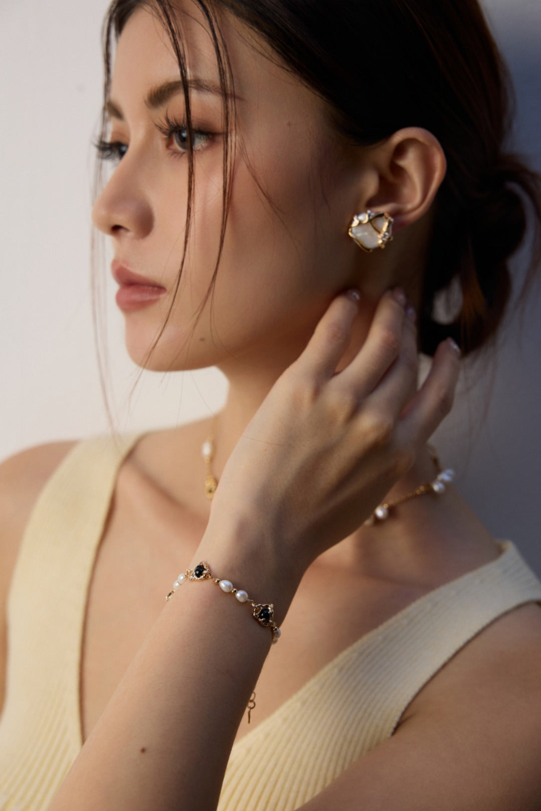 Natural Baroque Pearl Earrings | Flowing Water Design