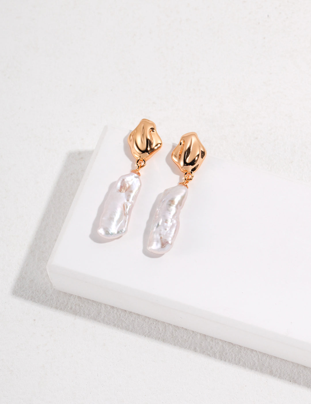 S925 Silver Baroque Pearl Earrings | Irregular Design Elegant